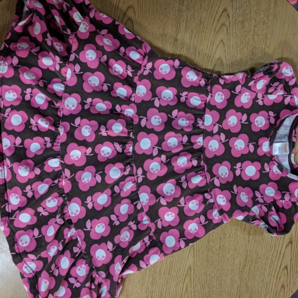 Girls dress